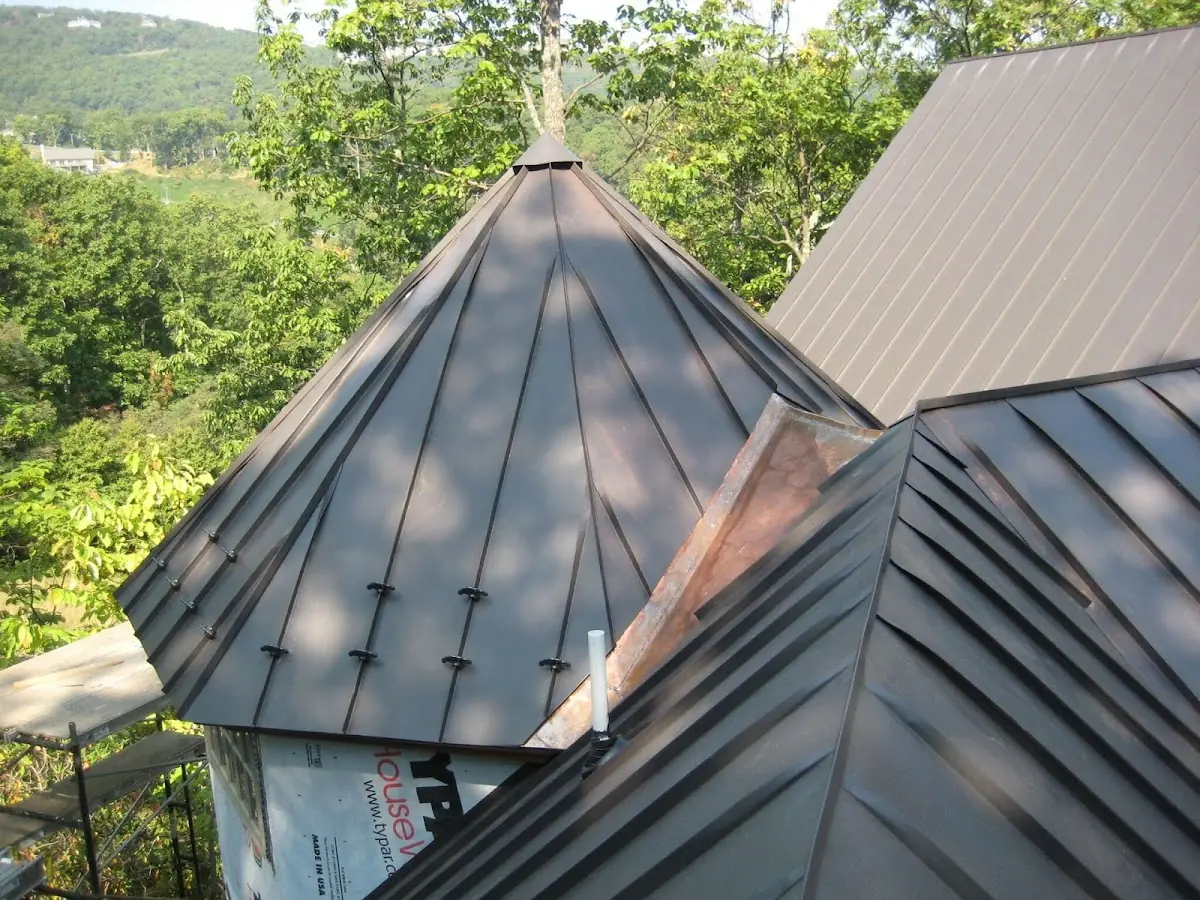 Professional Shingle Replacement & Repair by Craftsman Roofing in Running Springs